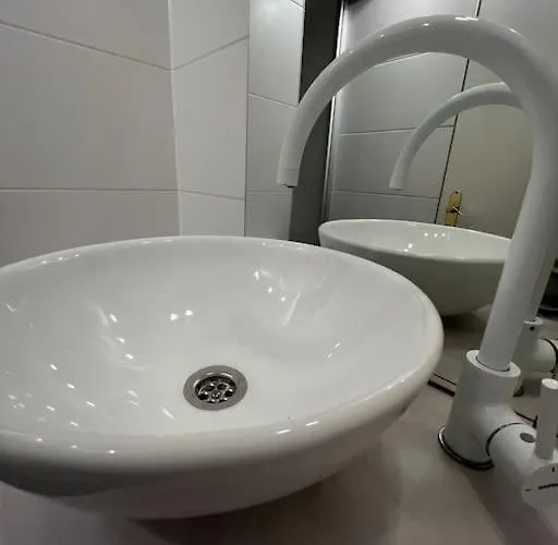 Apartmán Geri's 20 Cozy, Modern & Centrally Located 24-hour Self Check-in & Out *