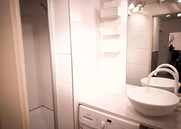Geri's 20 Cozy, Modern & Centrally Located 24-hour Self Check-in & Out Apartmán Vídeň